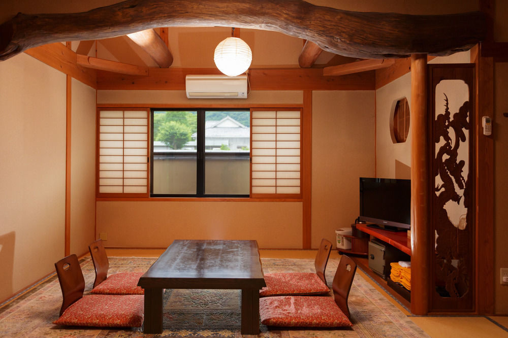 Yufuin Ryokan Nogiku Exterior photo