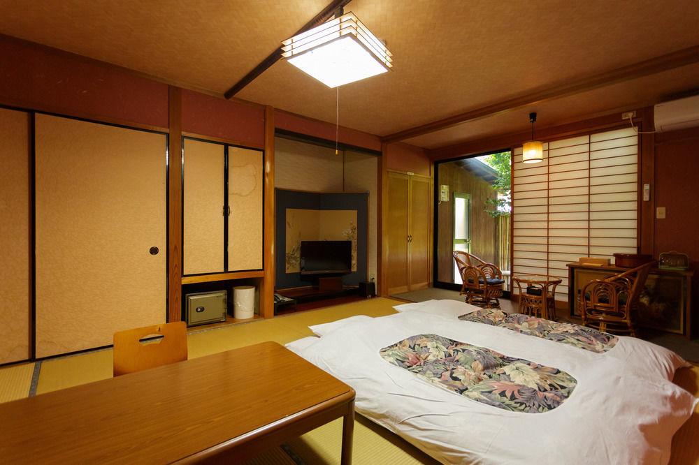 Yufuin Ryokan Nogiku Exterior photo